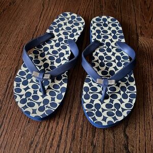 Coach Signature Flip flops with Bow